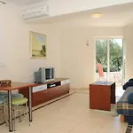 Apartment Kristiana Jezera