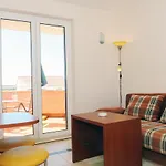 Kristiana Apartment *